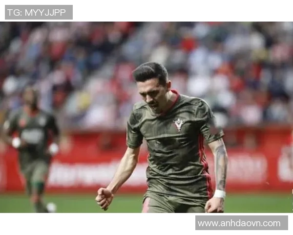 西安足球队在世界锦标赛积分榜中以56分稳居第一名展现强劲实力 西安足球队在世界锦标赛积分榜中以56分稳居第一名展现强劲实力