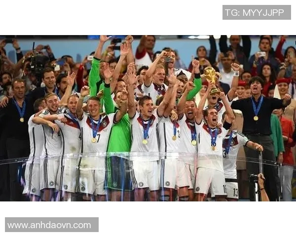 杭州篮球队成长之路:从默默无闻到璀璨辉煌的奋斗历程 杭州篮球队成长之路:从默默无闻到璀璨辉煌的奋斗历程