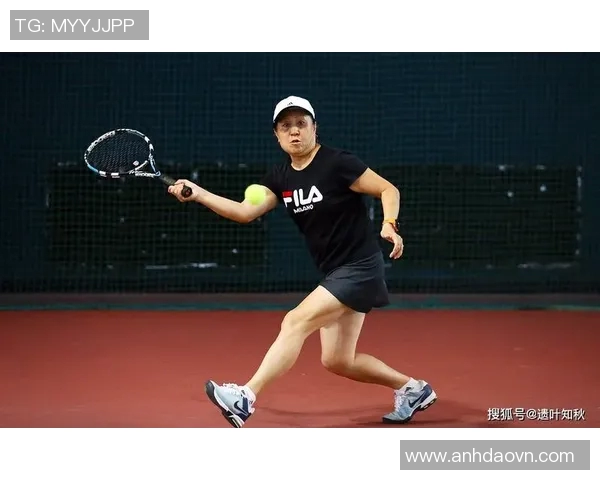 杭州网球队反击体系解析：网球战术的创新与实践探索