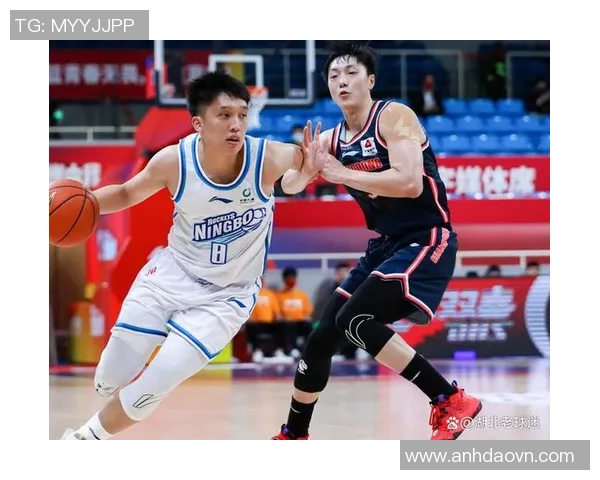 上海羽毛球队在世锦赛积分榜上以86分稳居第一名展现强劲实力